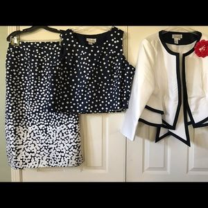 Women 3 Piece Suit. Put to pit 25”. Neckline to tail 24”